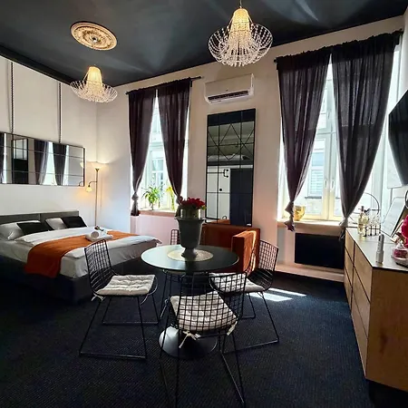 Designer Lofts Piotrkowska 92 * Łódź